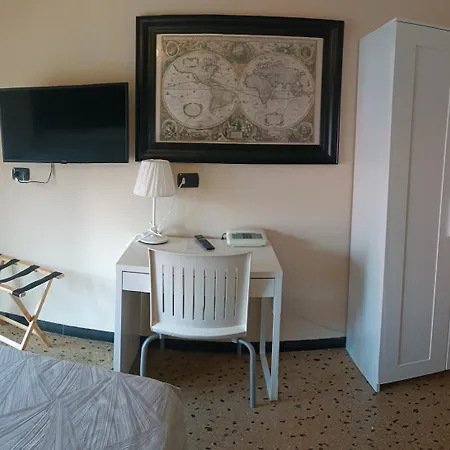 Elisabetta Sestri Levante